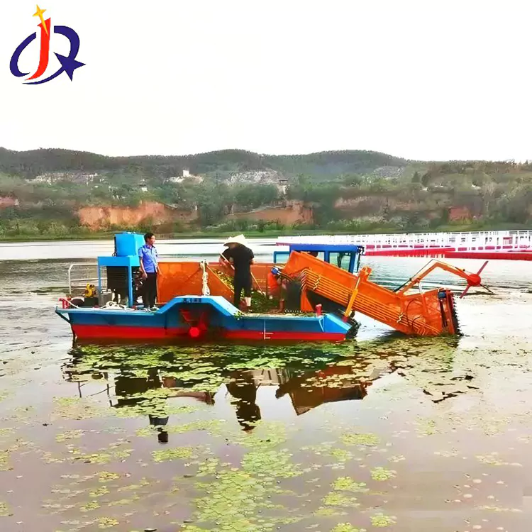 Bateau de coupe de mauvaises herbes aquatiques pour le dragage de rivières